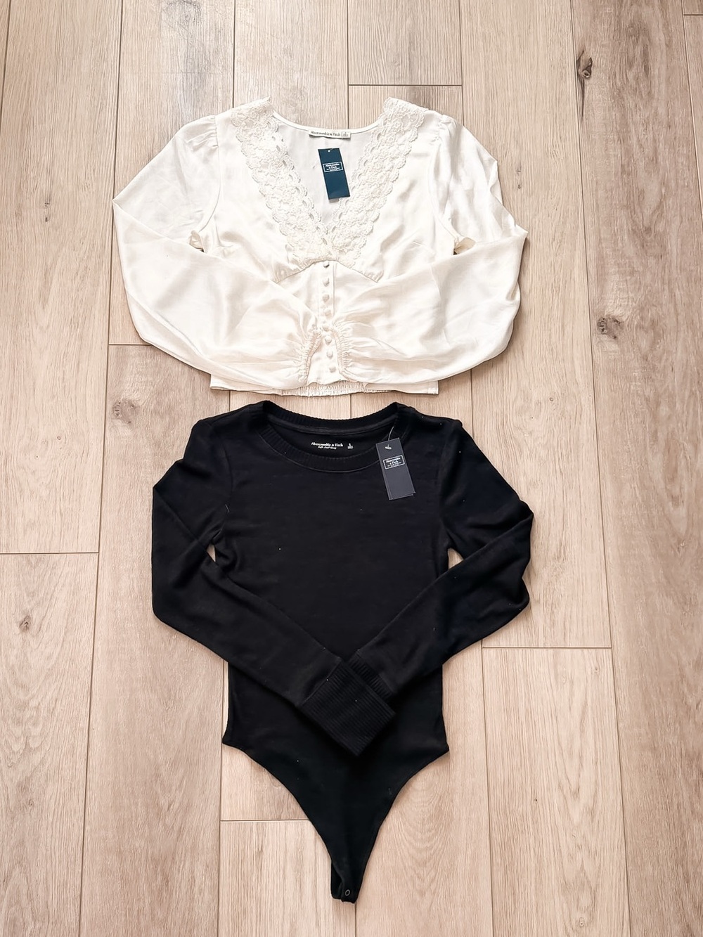 ABERCROMBIE AND FITCH WOMEN'S SATIN BLOUSE SOFT A&F COZY BODYSUIT BUNDLE NWT